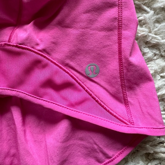 Pow Pink Lululemon Hotty Hot Low Rise Lined Short 4 Inch - Picture 3 of 5